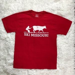 Men’s Graphic T-Shirt Size Medium. Great Condition